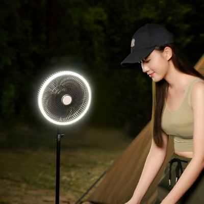 LED 빛을 가진 삼각 재충전용 야영 팬 1000mAh 건전지 무선 원격 제어