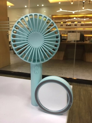 가지고 다닐 수 있는 USB 재충전이 가능한 핸디 팬 베인 작은 재충전이 가능한 팬 2000mAh 4명