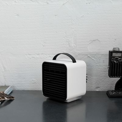 재충전용 소형 공기 냉각기 팬 건전지 150ml 물분사 냉각기 팬